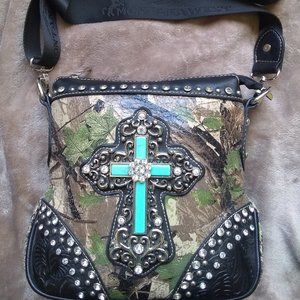 Montana West Cross and Camo Purse